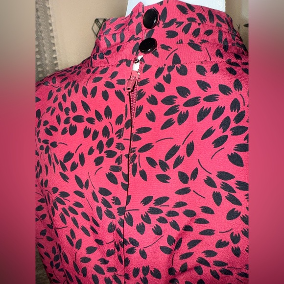 Liz Claiborne Red and Black Long Sleeve Dress Size 6 - Picture 6 of 11